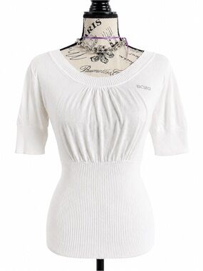 BCBG White Scoop-Neck Ribbed Waist Knit Top